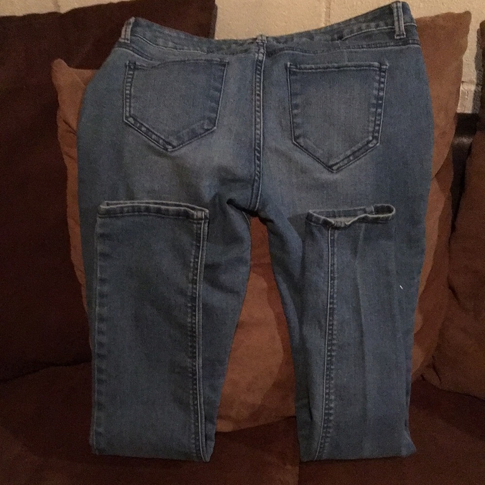 Jeans - Picture 3 of 4